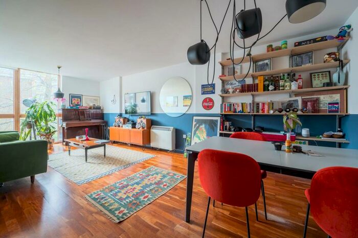 2 Bedroom Flat To Rent In Poole Street, Islington, London, N1