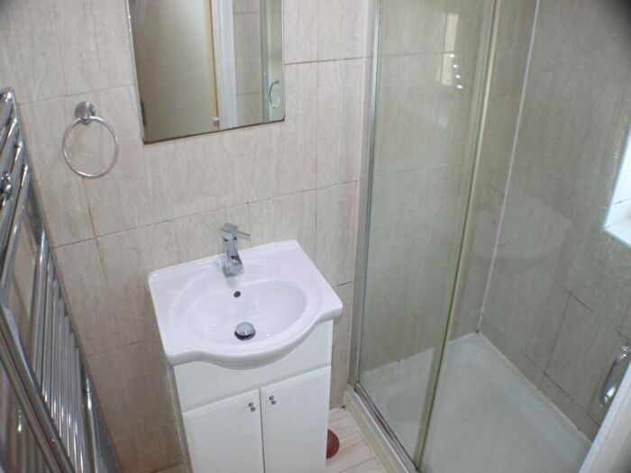 4 Bedroom House To Rent In Bishops Rise, Hatfield, Hertfordshire, AL10