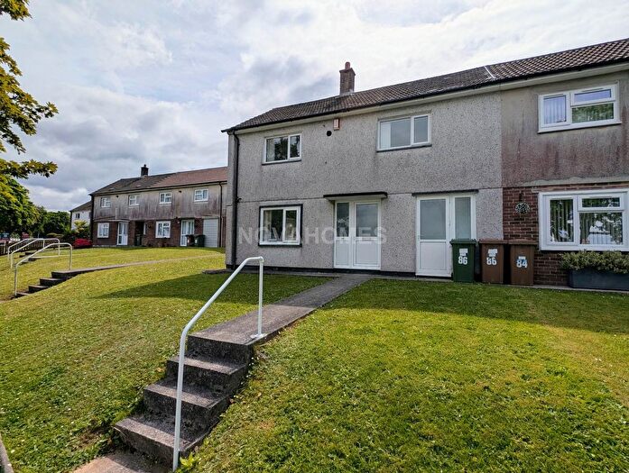 2 Bedroom Terraced House For Sale In Clittaford Road, Southway, PL6
