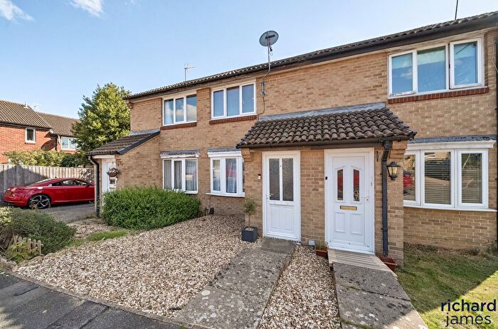 2 Bedroom Terraced House For Sale In Rycote Close, Grange Park, Swindon, SN5