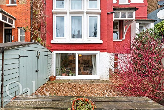 1 Bedroom Flat For Sale In Gleneagle Road, London, SW16