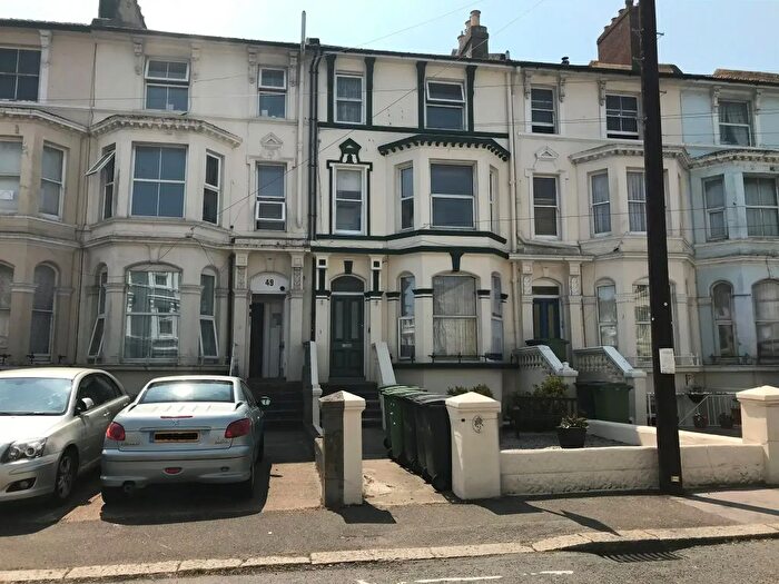 1 Bedroom Flat For Sale In Elphinstone Road, Hastings, TN34