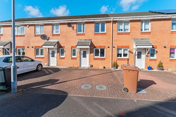2 Bedroom Terraced House For Sale In Ivy Gardens, Paisley, PA1