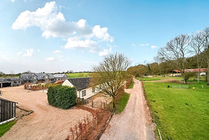 3 Bedroom Bungalow For Sale In Grateley, Andover, Hampshire, SP11