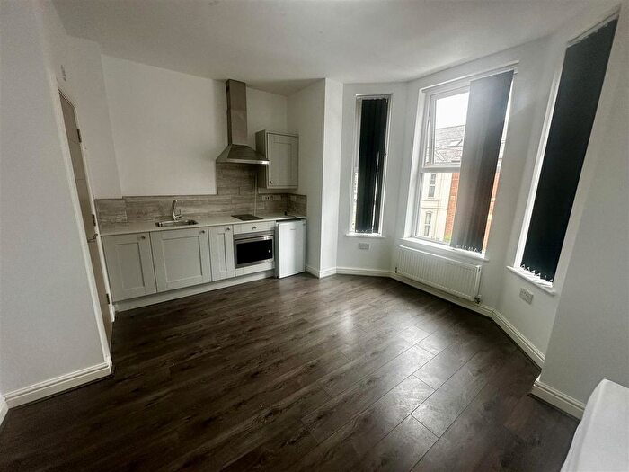 1 Bedroom Flat To Rent In Westminister Road, Coventry, CV1