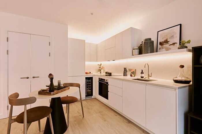 Studio To Rent In Alma, New Drum Street, E1