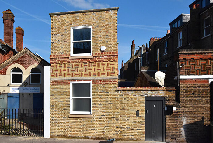 2 Bedroom Detached House For Sale In Waldram Place, SE23