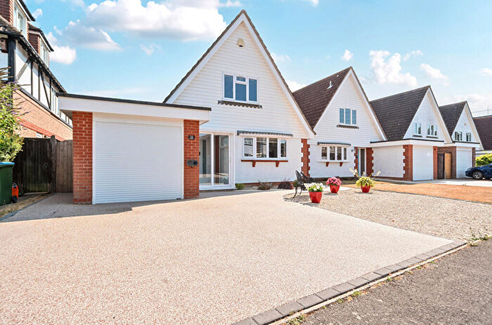 3 Bedroom Detached House For Sale In Greenwood Drive, Angmering, Littlehampton, West Sussex, BN16