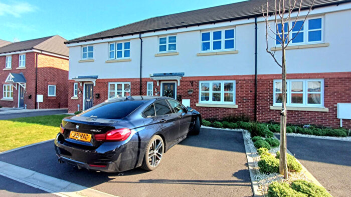 3 Bedroom Terraced House For Sale In Avondale Drive, Preston, PR5