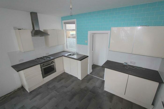 1 Bedroom Terraced House To Rent In Tudor Road, Westcliff On Sea, Essex, SS0