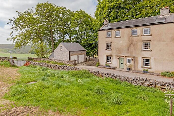 6 Bedroom Semi-Detached House For Sale In Cressbrook, Buxton, SK17