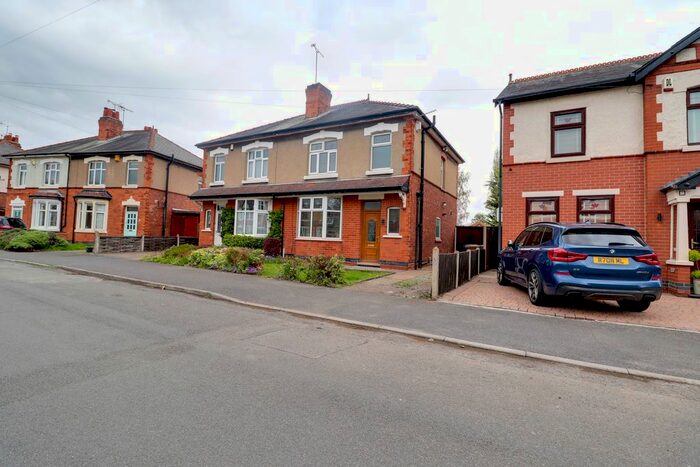 3 Bedroom Semi-Detached House To Rent In Lindon Drive, Alvaston, Derby, DE24