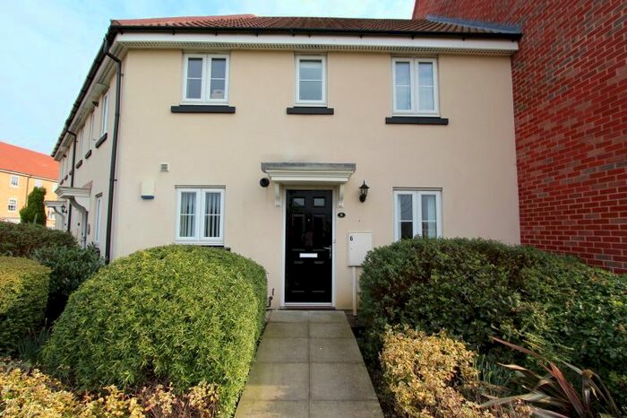 2 Bedroom Flat To Rent In Cartwright Way, Beeston NG9