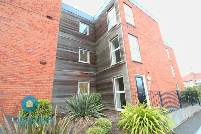 2 Bedroom Flat To Rent In Watermark Close, Nottingham, NG5