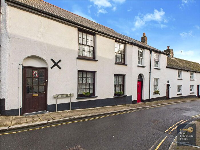 2 Bedroom Terraced House For Sale In Castle Street, Torrington, Devon, EX38