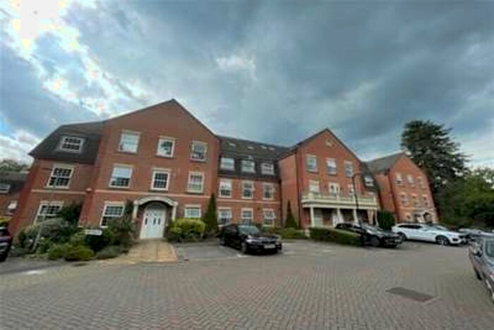 2 Bedroom Flat To Rent In Newitt Place, Bassett, SO16