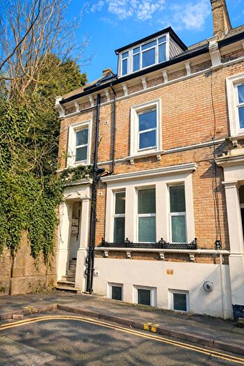 2 Bedroom Apartment To Rent In Verulam Place, Bournemouth, BH1