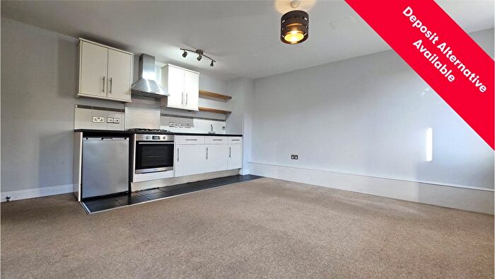 1 Bedroom Flat To Rent In North Street, Bedminster, Bristol, Somerset, BS3