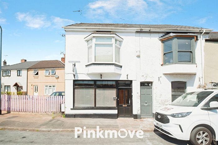 2 Bedroom Flat For Sale In Backhall Street, Caerleon, Newport, NP18