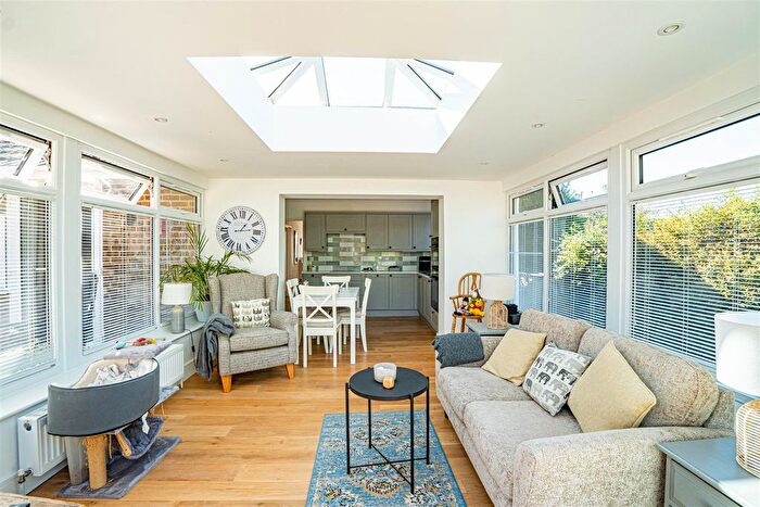 3 Bedroom Detached Bungalow For Sale In Barham Close, Hastings, TN34