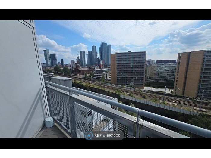 2 Bedroom Flat To Rent In Water Street, Manchester, M3