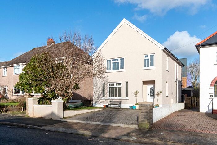 4 Bedroom Detached House For Sale In Queensway, Haverfordwest, SA61