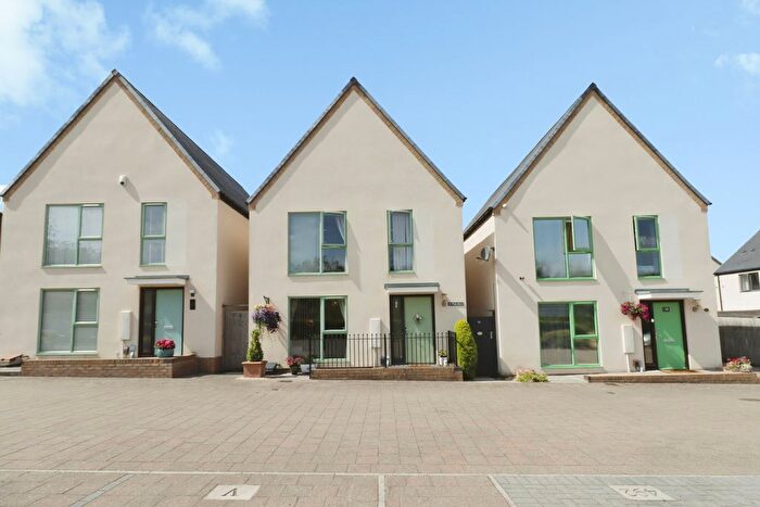 4 Bedroom Detached House For Sale In Hendy Avenue, Ketley, Telford, TF1