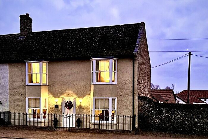 3 Bedroom Semi-Detached House For Sale In High Street, Lakenheath, IP27