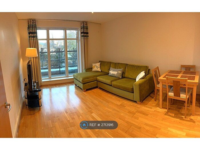 1 Bedroom Flat To Rent In Merchants House, London, SE10