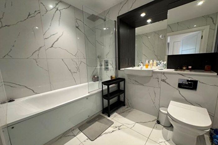 1 Bedroom Flat To Rent In Pershore Street, Birmingham, B5