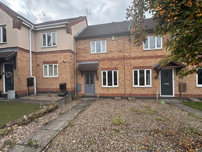 2 Bedroom House To Rent In High Street, Leicester, LE8