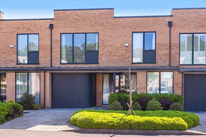 2 Bedroom Terraced House For Sale In Cliveden Gages, Taplow, Maidenhead, Buckinghamshire, SL6