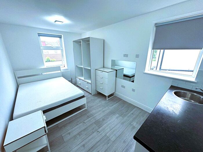 Studio To Rent In St. Marys Road, Ilford, IG1