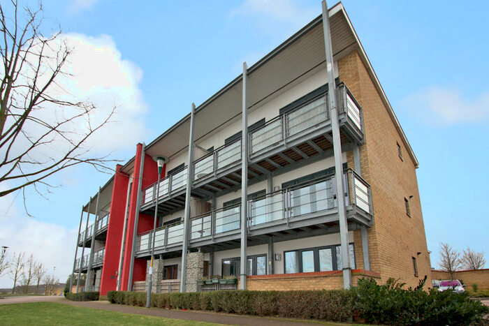 2 Bedroom Apartment To Rent In Waterstone Way, Greenhithe, DA9