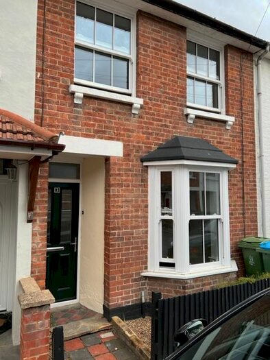 2 Bedroom Terraced House To Rent In West Street, Aylesbury, Buckinghamshire, HP19