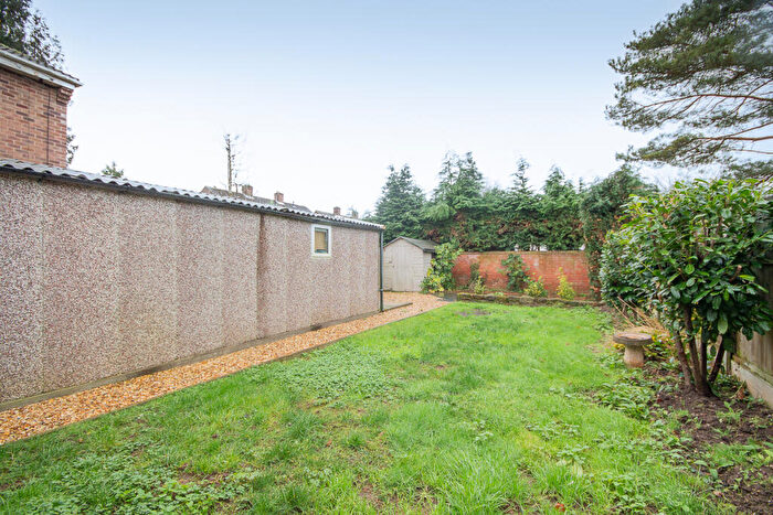 2 Bedroom Semi-Detached Bungalow For Sale In Lockington Close, Chellaston, DE73