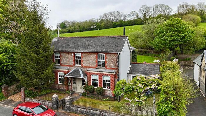 5 Bedroom Detached House For Sale In School Road, Miskin, Pontyclun, CF72