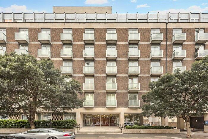 2 Bedroom Flat To Rent In Bilton Towers, Great Cumberland Place, Marylebone, London, W1H