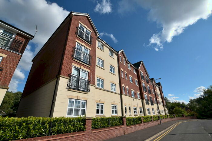 2 Bedroom Apartment To Rent In Astley Brook Close Bolton Lancashire, BL1