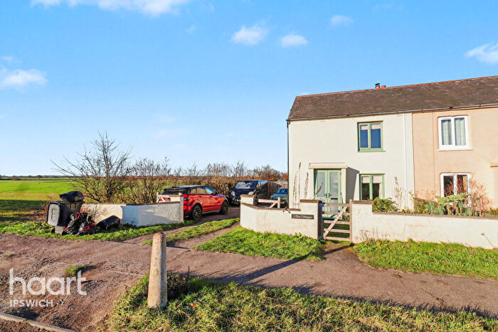 3 Bedroom Cottage For Sale In Old London Road, Ipswich, IP8