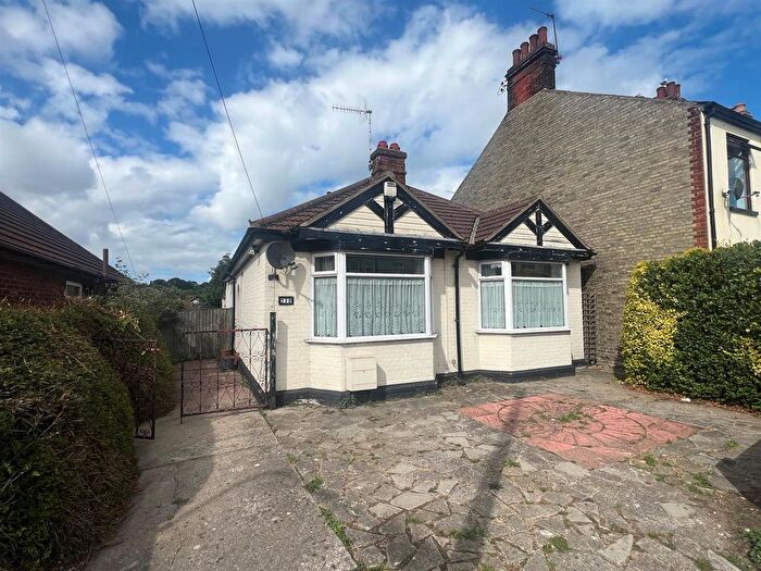 3 Bedroom Detached Bungalow For Sale In St. Peters Street, Lowestoft, NR32