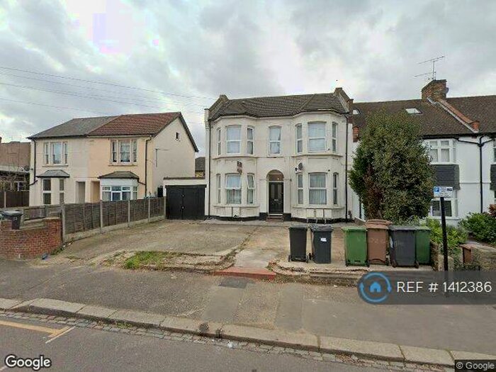 1 Bedroom Flat To Rent In Drayton Road, London, E11