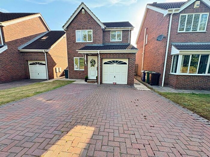 3 Bedroom Detached House For Sale In Low Eggborough Road, Eggborough, DN14