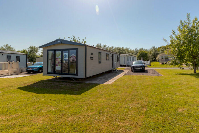 2 Bedroom Mobile Home For Sale In Turnberry Holiday Park, Girvan, Ayrshire, KA26