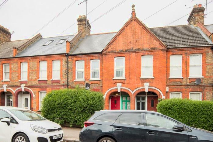 2 Bedroom Flat To Rent In Badlis Road, London, E17