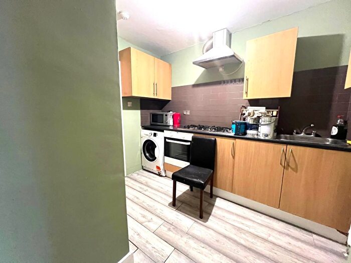 1 Bedroom Studio To Rent In Heron Mews, Ilford, IG1