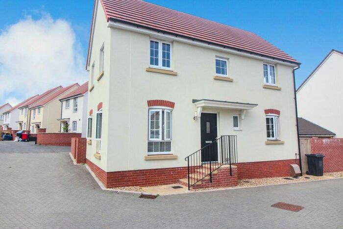 3 Bedroom House To Rent In Roundswell, EX31