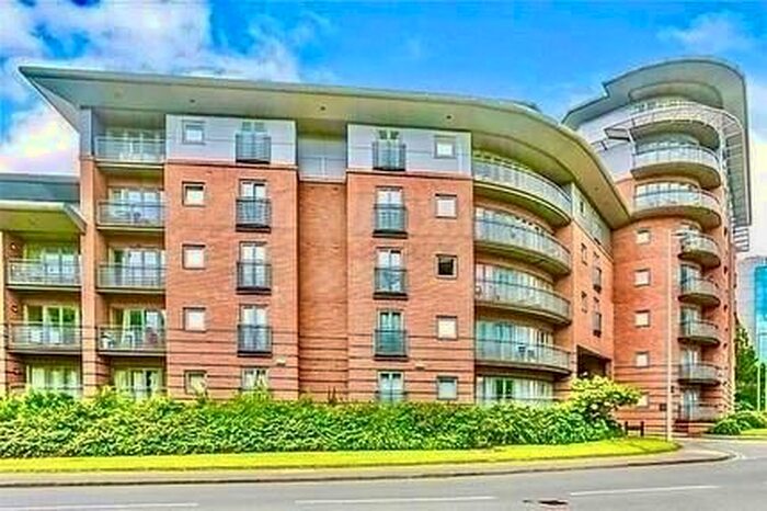 2 Bedroom Flat To Rent In Manor House Drive, Coventry City Centre, CV1