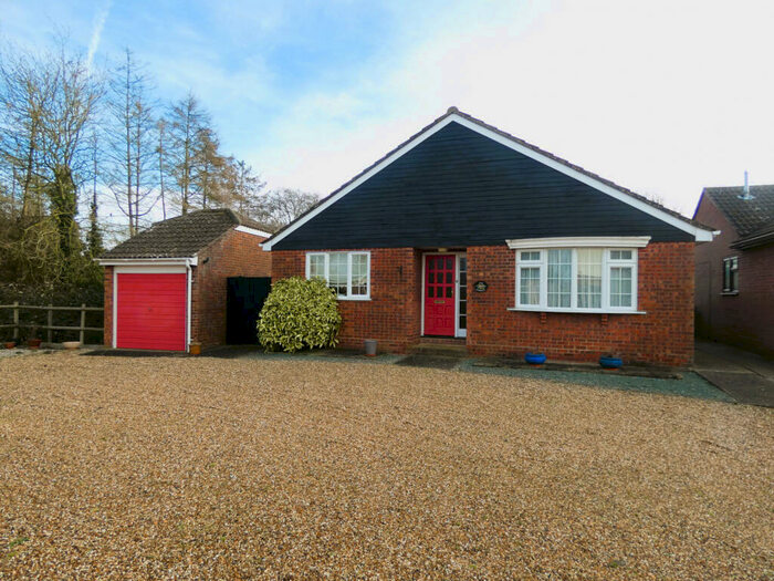3 Bedroom Detached Bungalow For Sale In Tollesbury, CM9