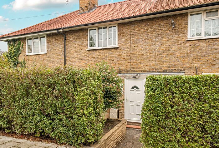 2 Bedroom Terraced House For Sale In Huntingfield Road, London, SW15